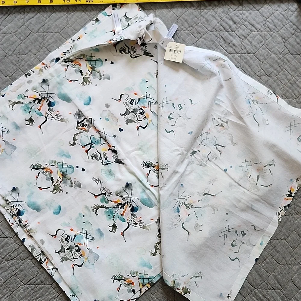 Anthropologie White and Multicolor Patterned Napkins Set Of 7 - Picture 10 of 10